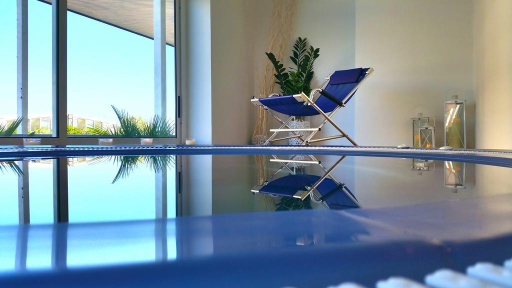 Hotel Delfino Milano Marittima Dış mekan fotoğraf