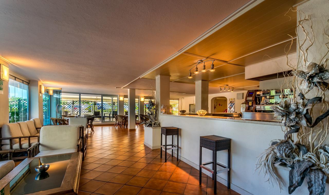 Hotel Delfino Milano Marittima Dış mekan fotoğraf
